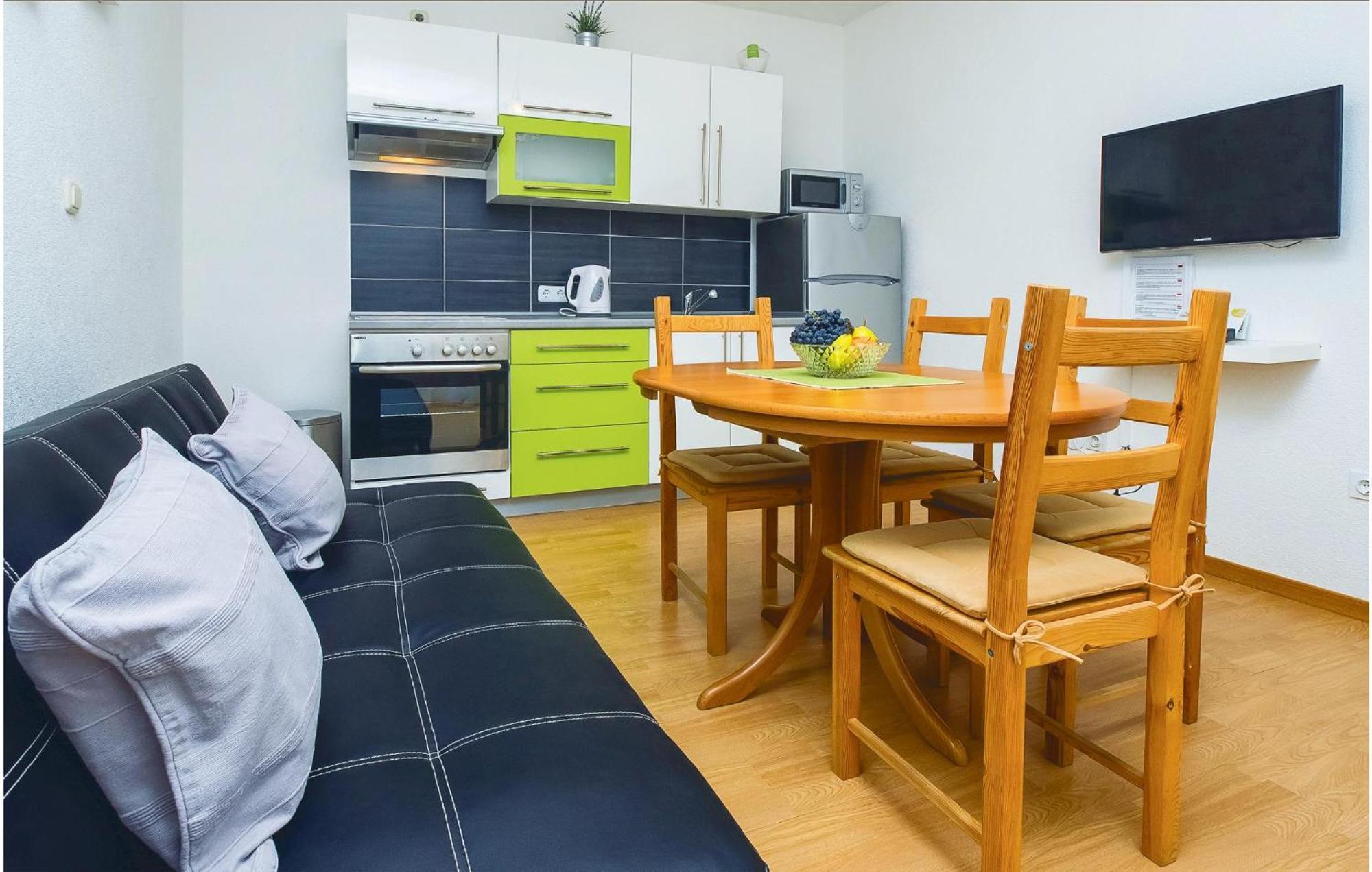 Apartment Stjepana 05 Dugi Rat Εξωτερικό φωτογραφία