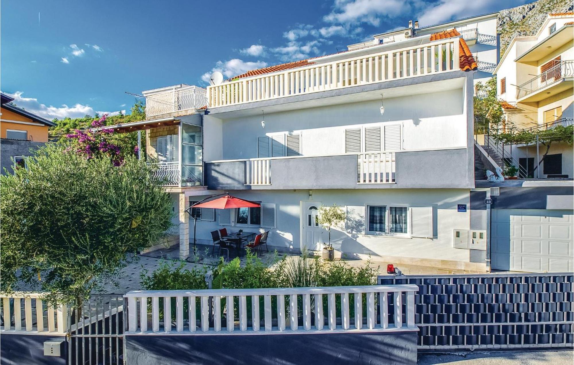 Apartment Stjepana 05 Dugi Rat Εξωτερικό φωτογραφία